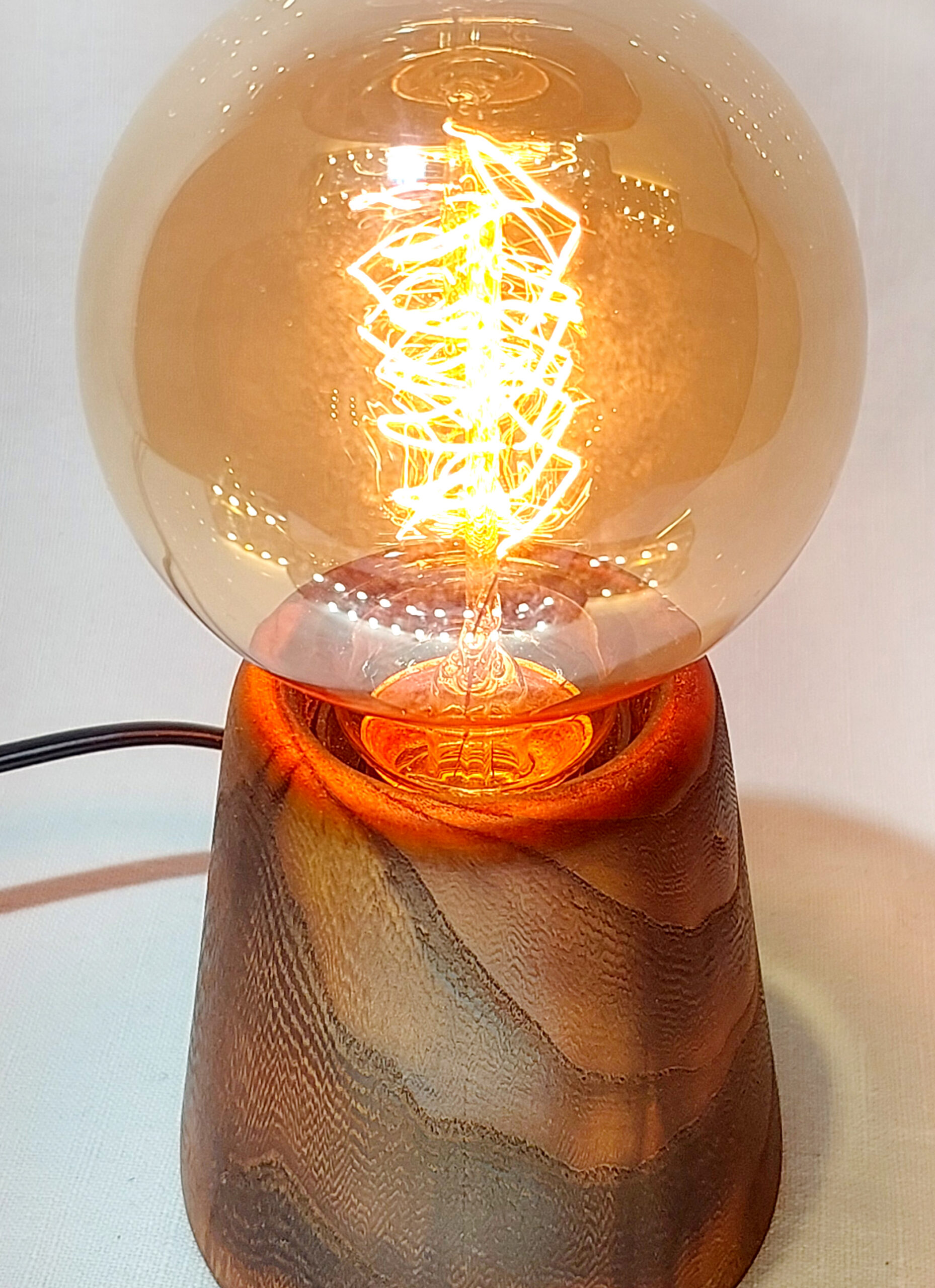 Факел темний для романтики