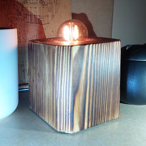 Світильник куб сосна з LED-лампою Едісона G40