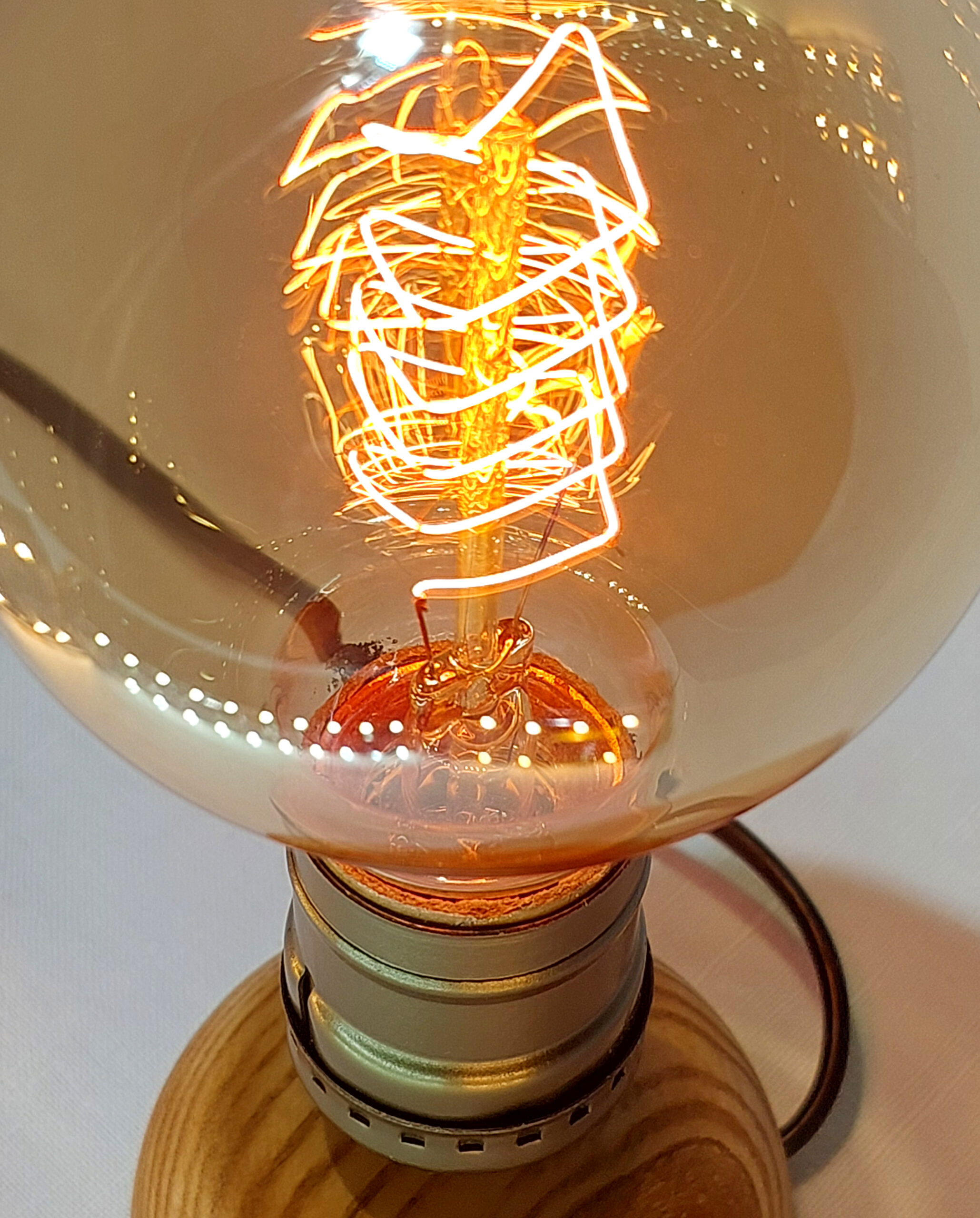 Велика лампа Едісона